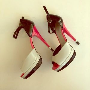 Color block shoe dazzle platform heels